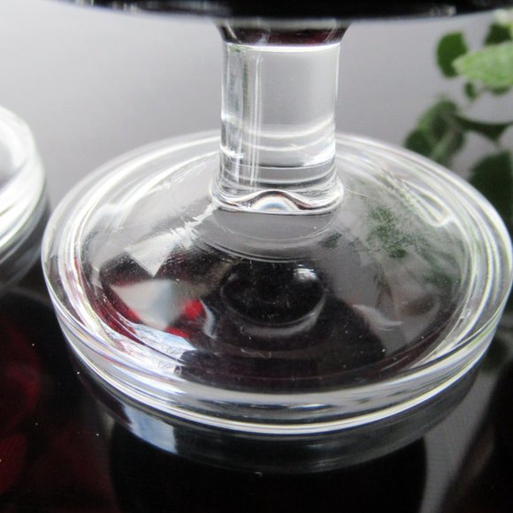 4 Red Ruby Wine Glasses by Luminarc, France - Picture 9 of 12